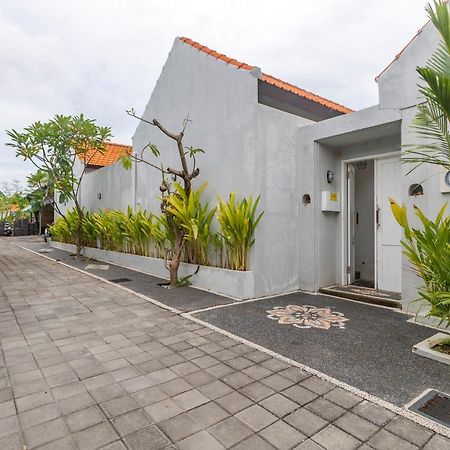 Casa Nisa Seminyak Villa Екстериор снимка