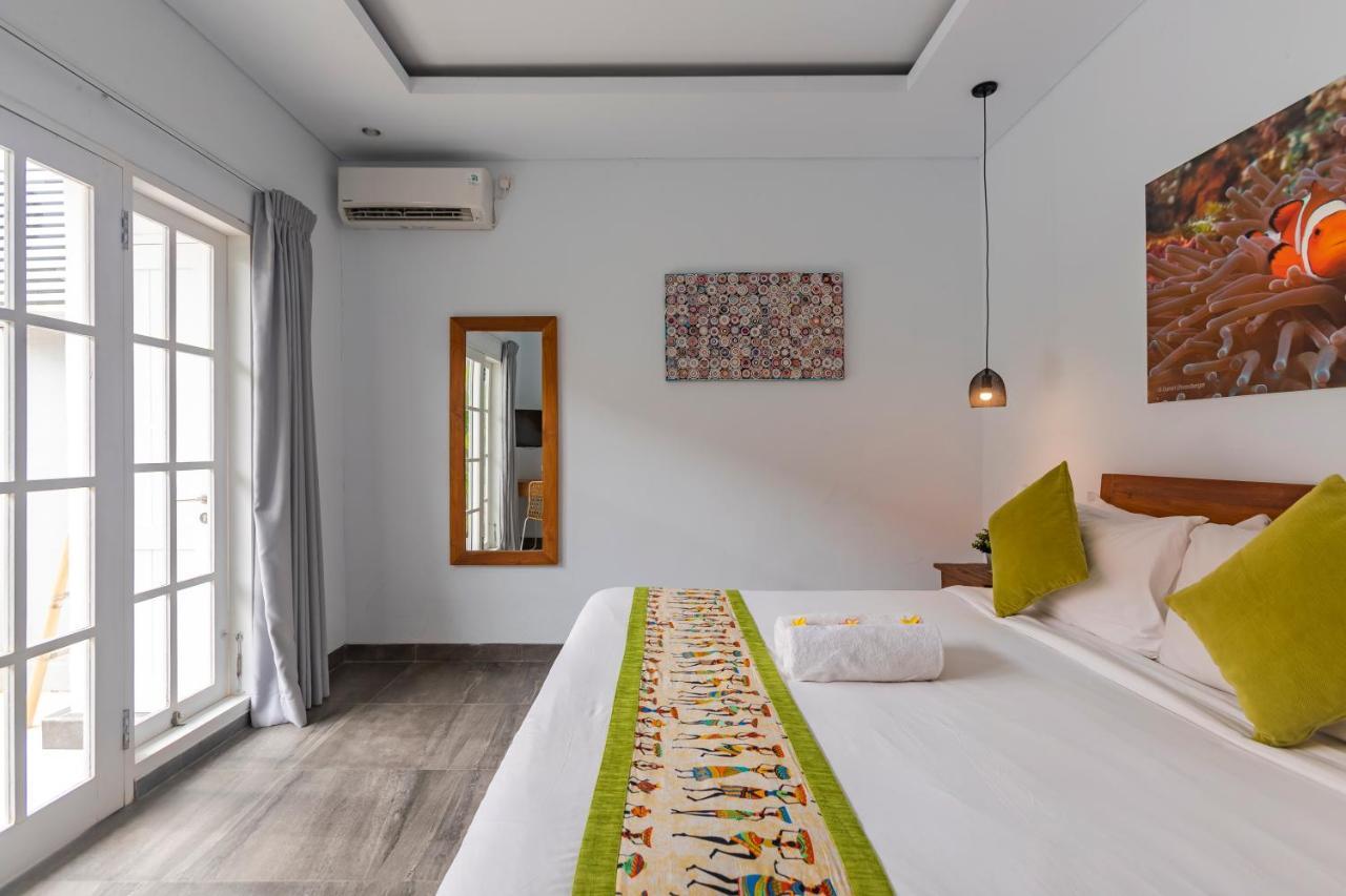 Casa Nisa Seminyak Villa Екстериор снимка