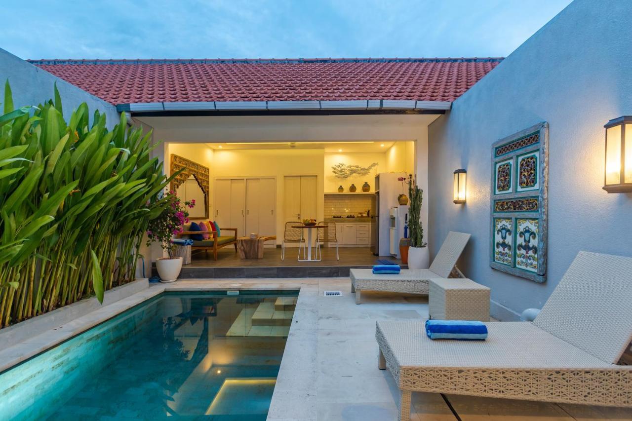 Casa Nisa Seminyak Villa Екстериор снимка